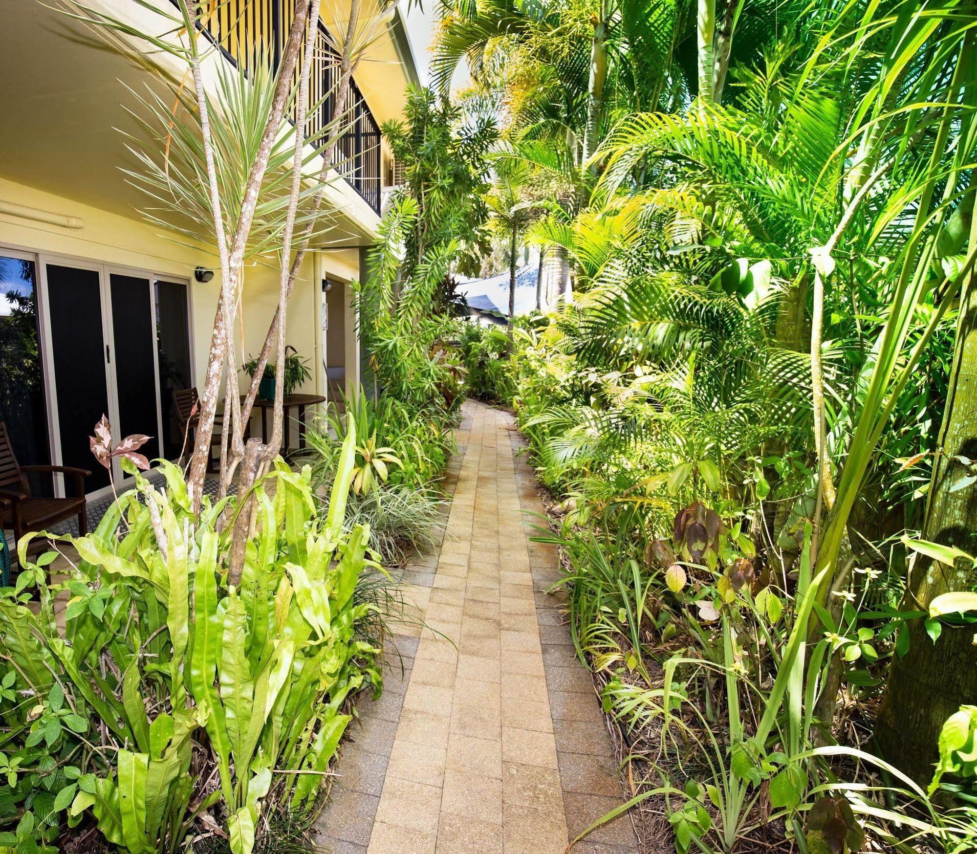 Mission Reef Resort Мишен-Бич Экстерьер фото